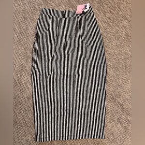 NWT Vixen by Micheline Pitt Black and White Striped Skirt jack skellington